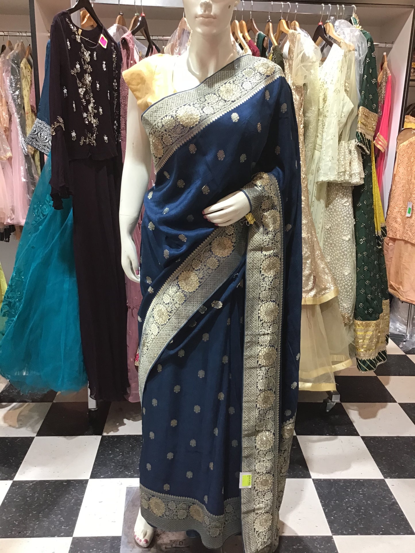 Saree 100076