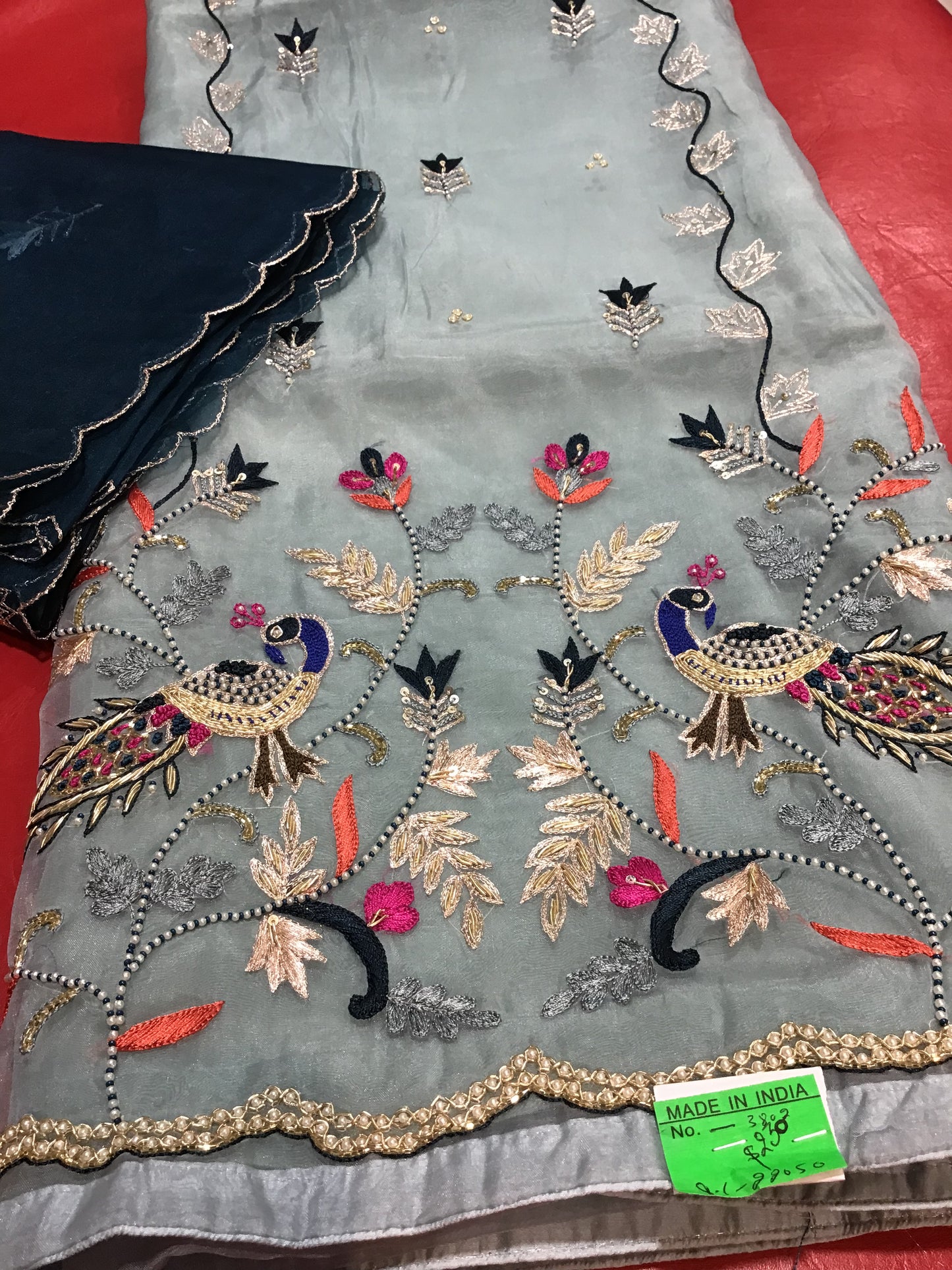 UNSTITCHED SUIT 30010002