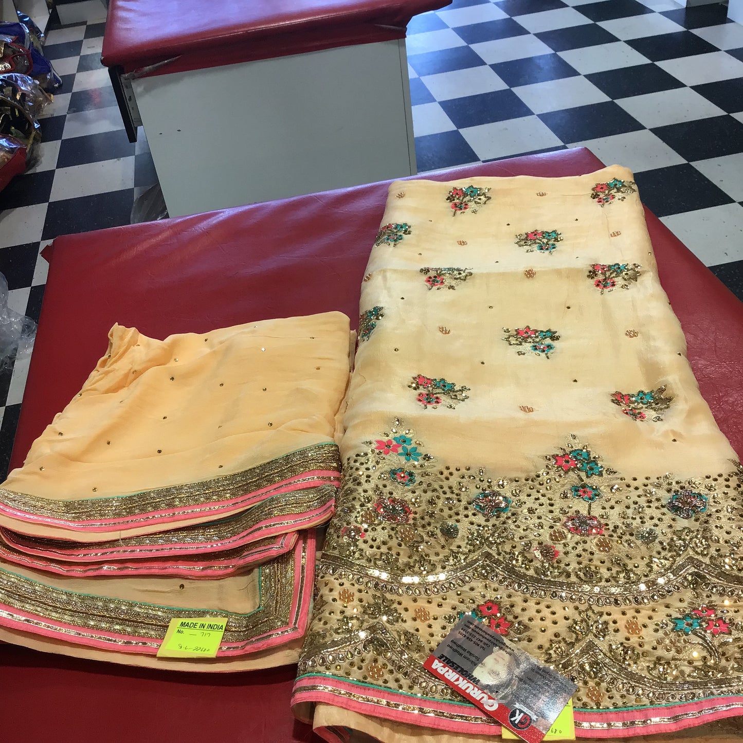 UNSTITCHED SUIT 30010077