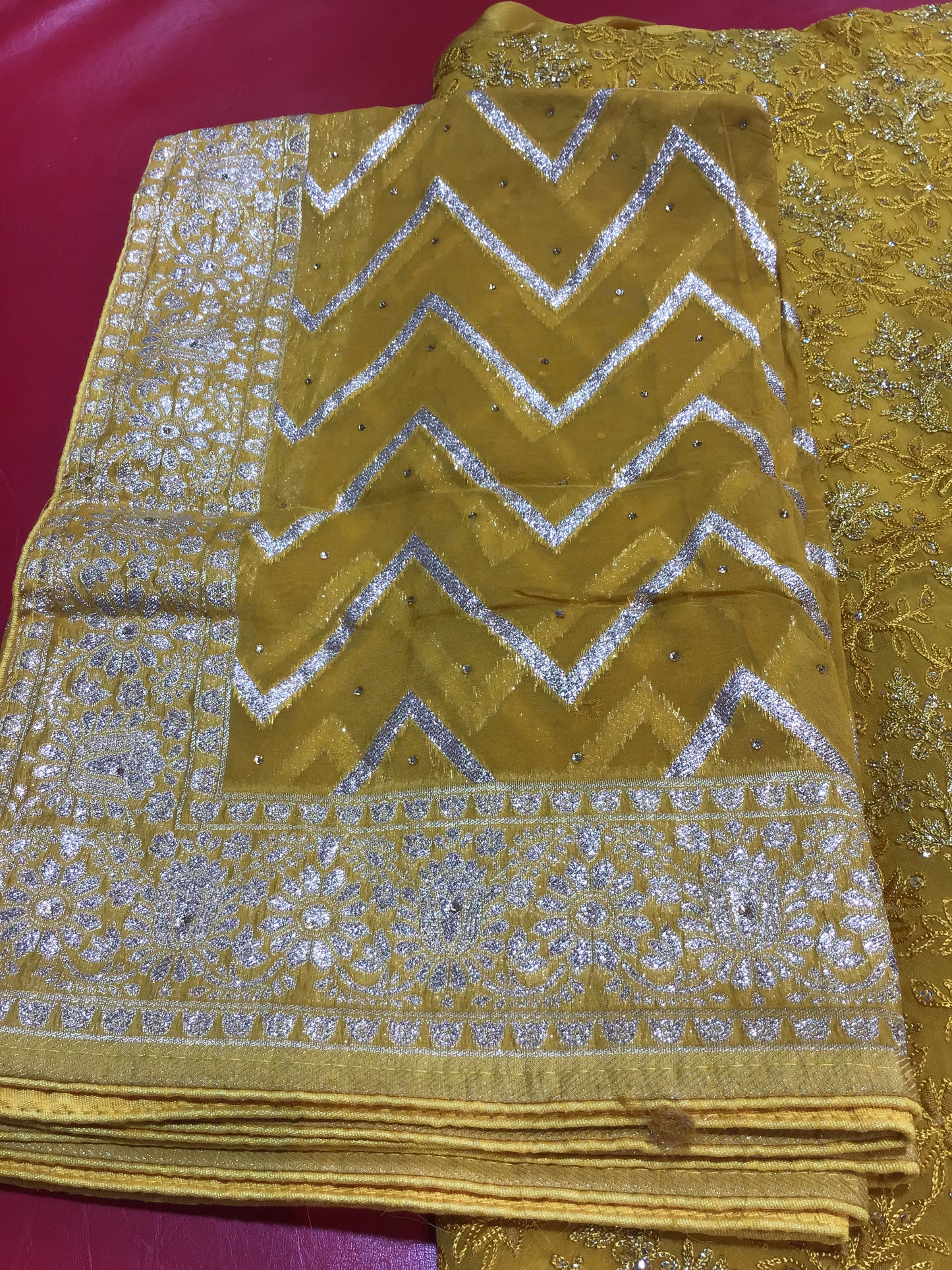 Unstitched suit 30010001