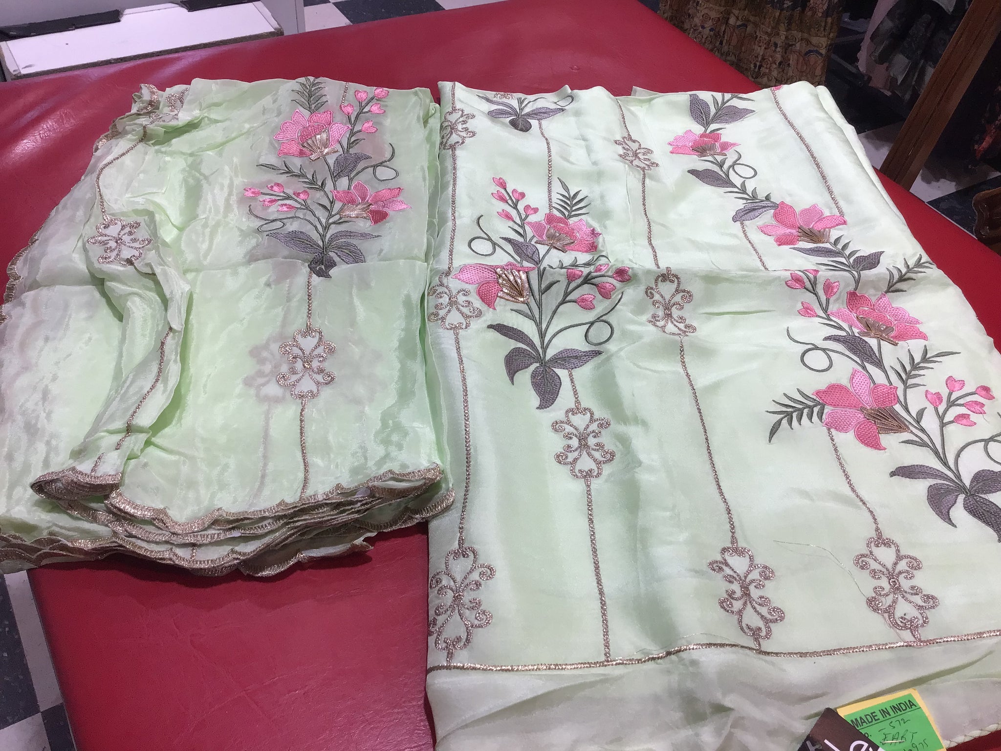 UNSTITCHED SUIT 30010135