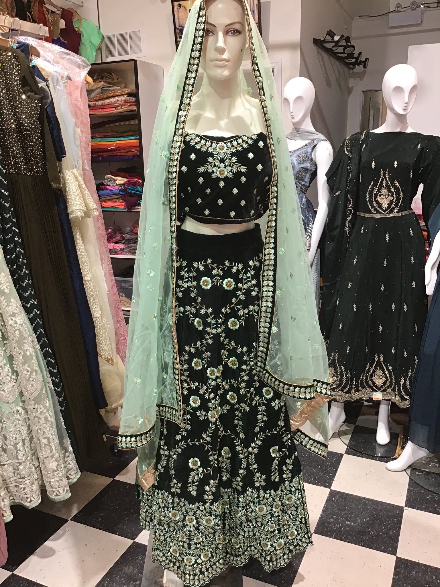 Lehenga200302