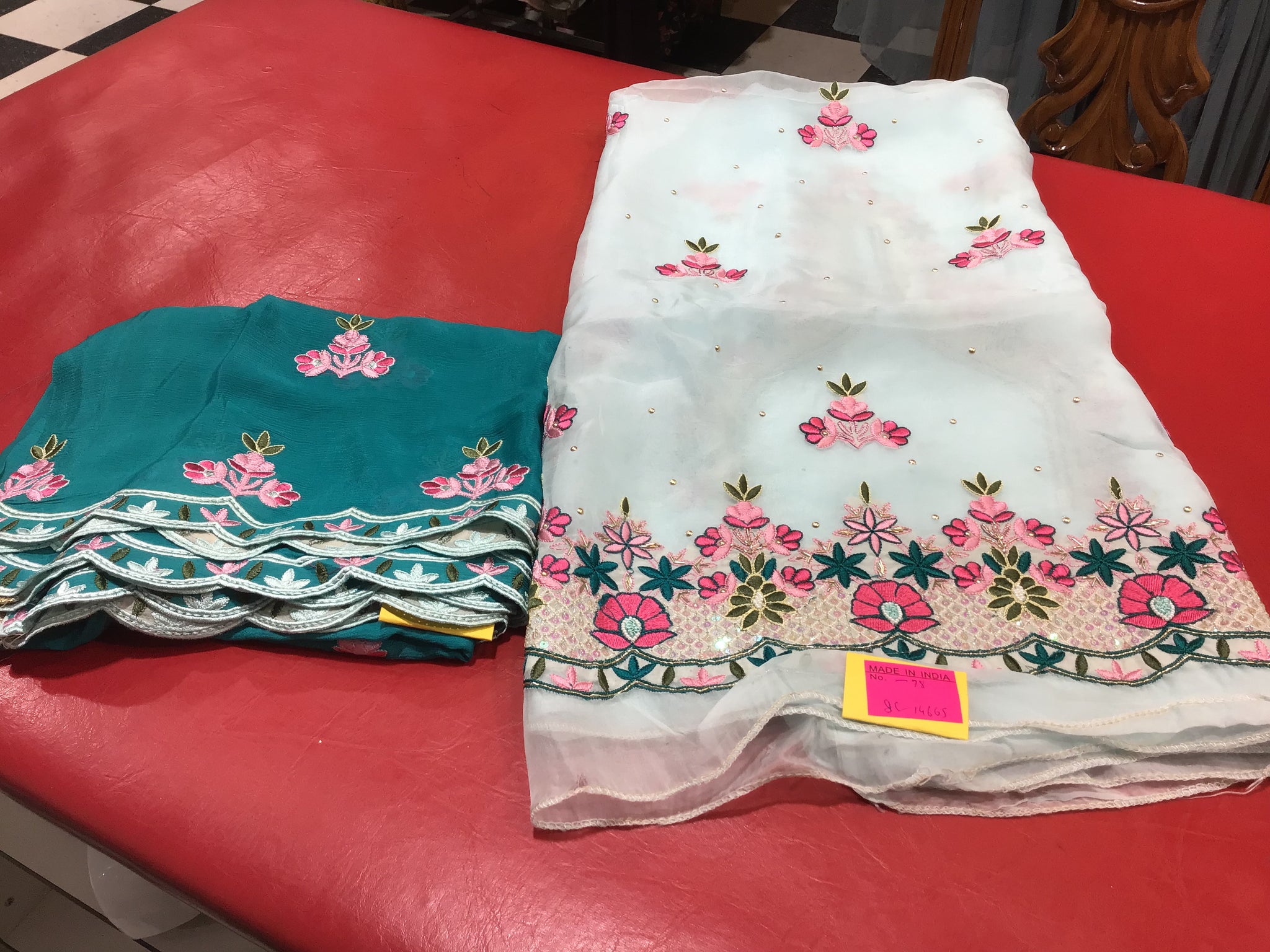 UNSTITCHED SUIT 30010147