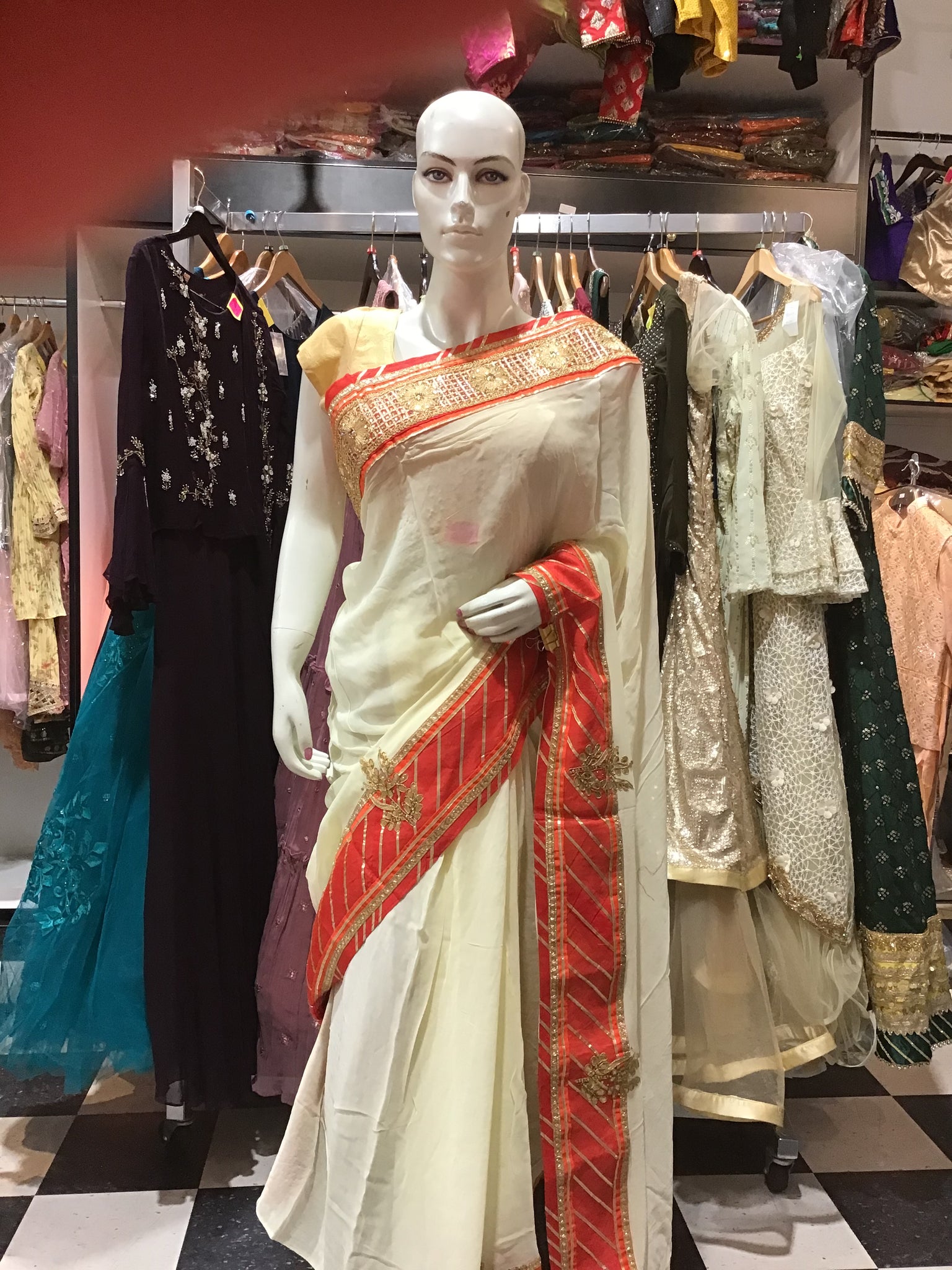 Saree 100220