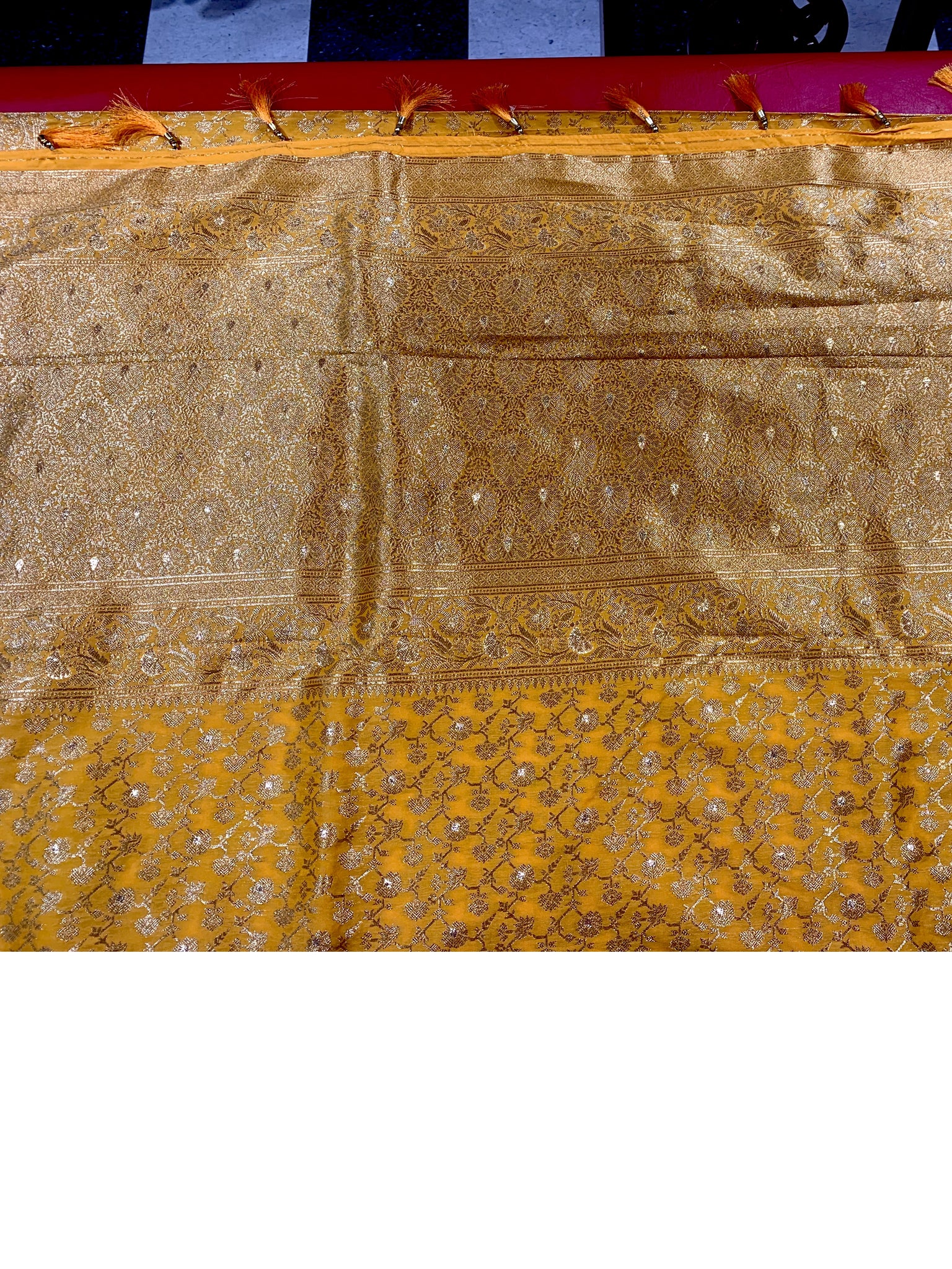 Saree 100211