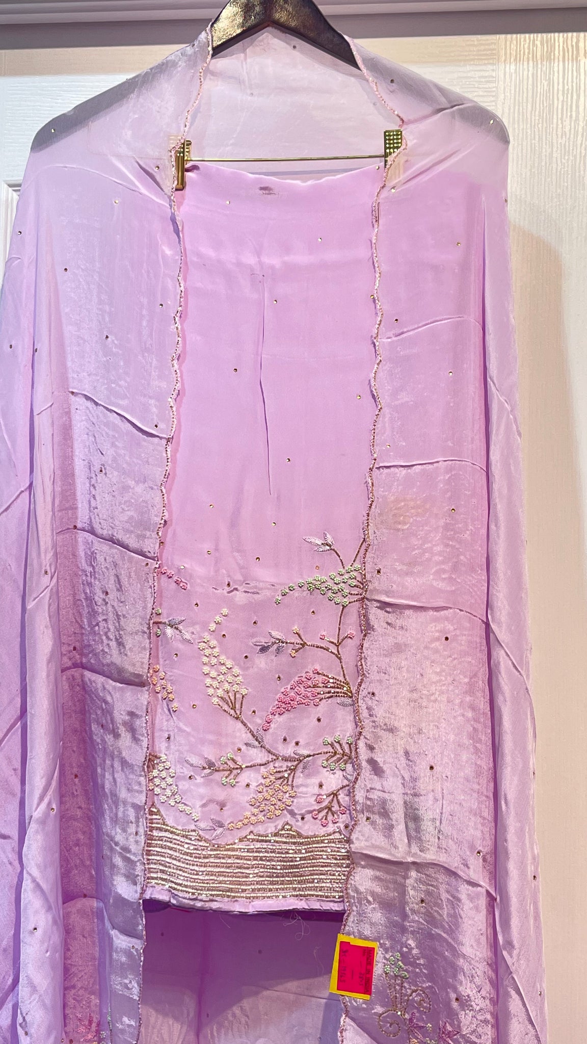Unstitched suits 300512