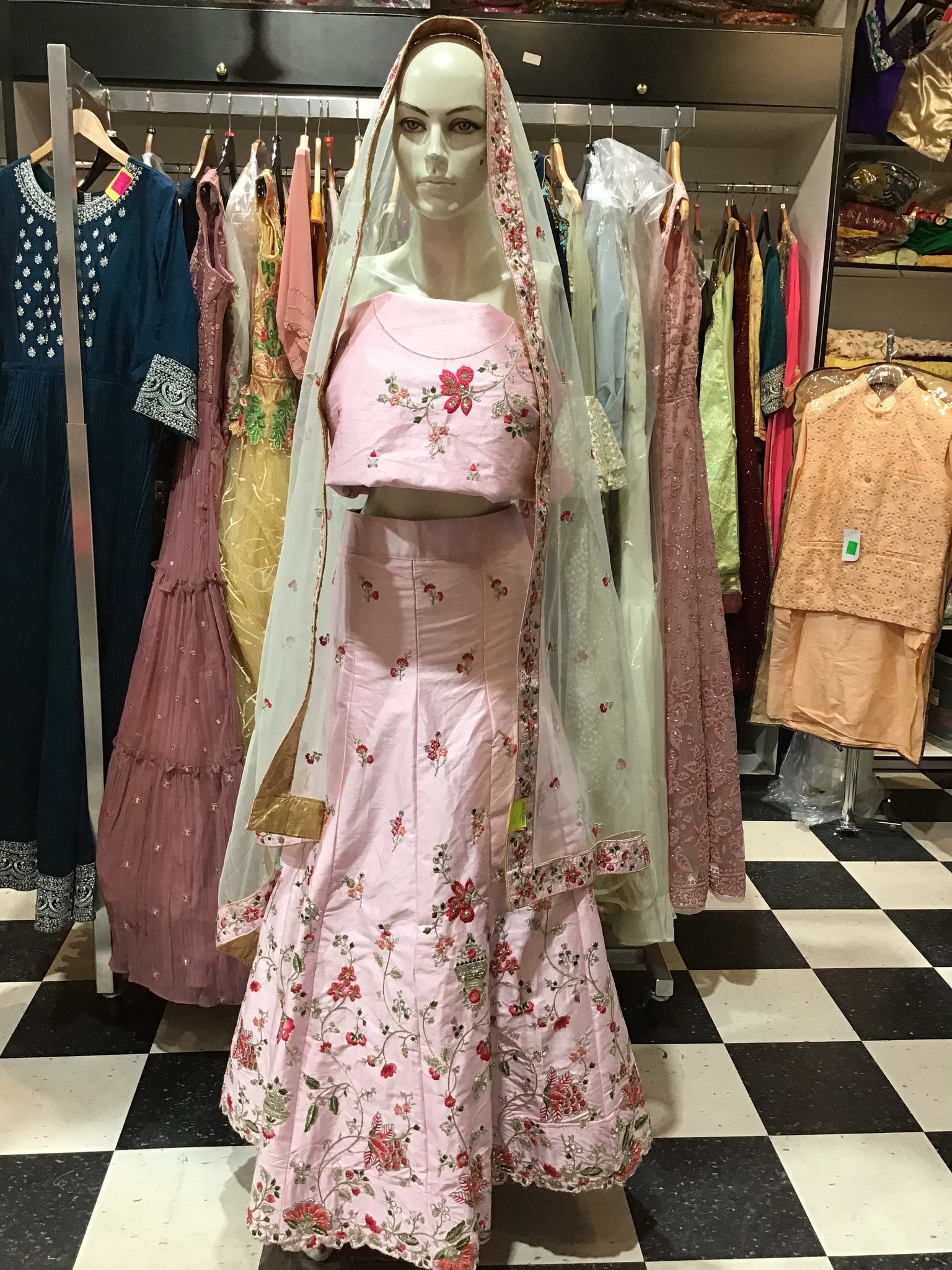 Lehenga 200301